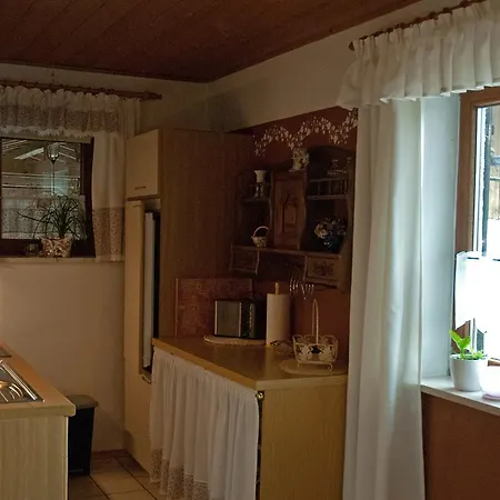 Little Creek Ranch דירה Schöllnach